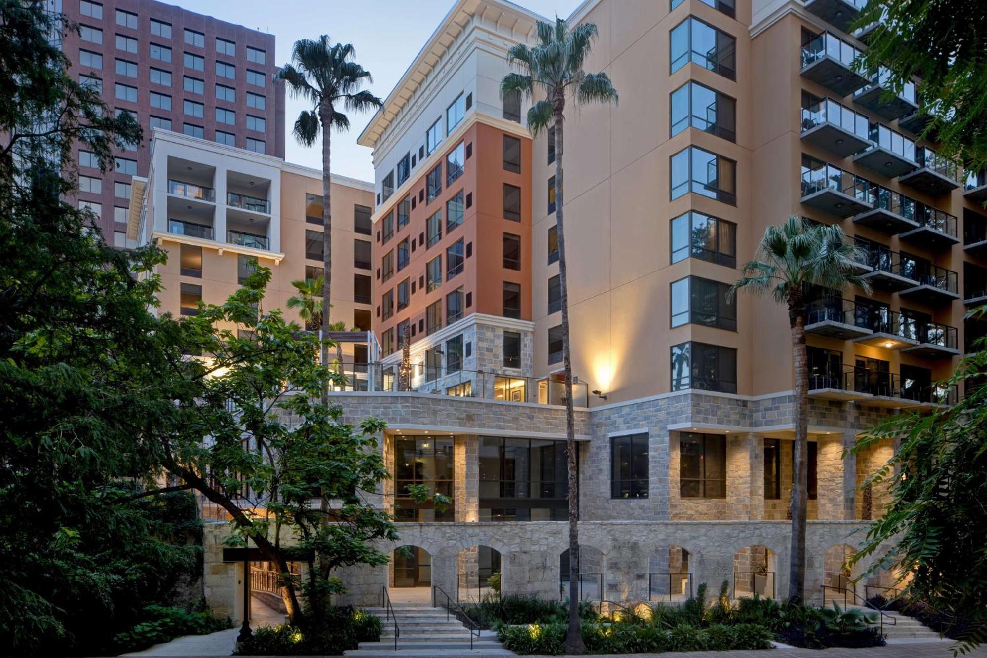 Hotel Hampton & Riverwalk San Antonio